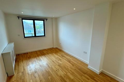 1 bedroom flat to rent, Henver Road, Newquay TR7