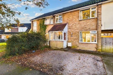 3 bedroom terraced house for sale, Court Lodge Road, Horley RH6