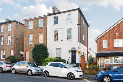 1 bedroom apartment for sale, St. Andrews Road, Surbiton