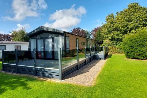 2 bedroom lodge for sale, North Yorkshire