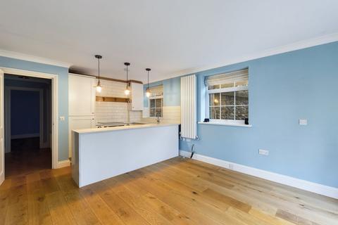 1 bedroom flat to rent, Rocha Court, 16a Western Road BN43