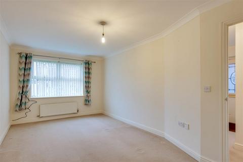 2 bedroom terraced bungalow for sale, Carrs Meadow, WITHERNSEA