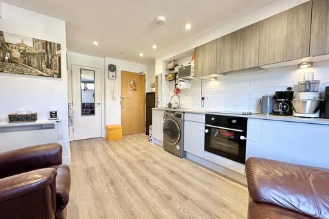 1 bedroom flat for sale, Albert Road, Bournemouth BH1