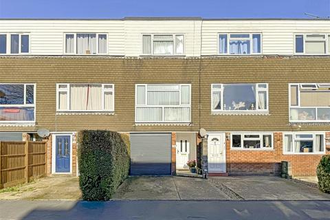 3 bedroom townhouse for sale, Timberleys, Littlehampton BN17