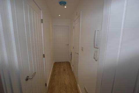 1 bedroom apartment to rent, Bell Street