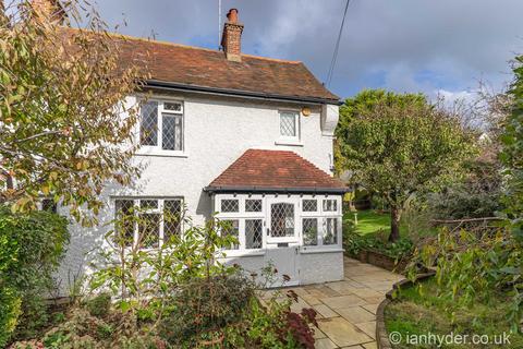 4 bedroom cottage for sale, Ovingdean Road, Ovingdean, Brighton BN2