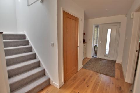 4 bedroom detached house for sale, PORTSMOUTH ROAD, HORNDEAN