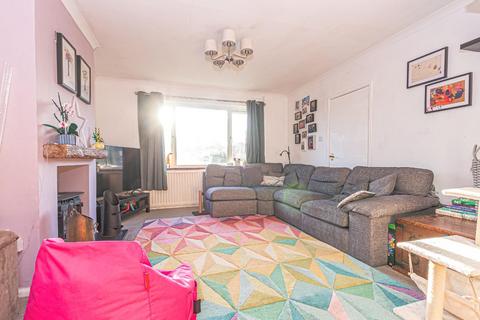 3 bedroom semi-detached house for sale, High Street, Eaton Bray,