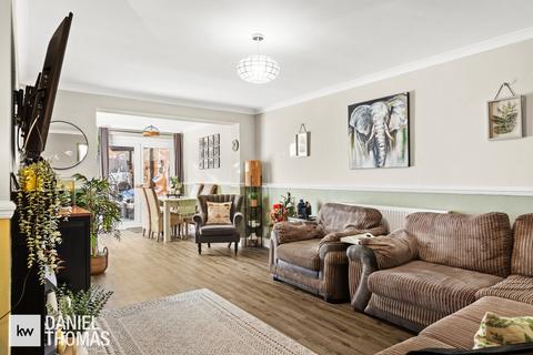 11 The Dale, Waltham Abbey, EN9 1SU