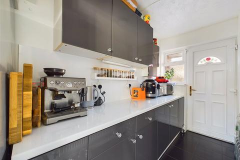 23 Chalford Road, Tuffley, Gloucester, GL4 0JZ