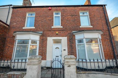 4 bedroom end of terrace house for sale, Ada Street, South Shields