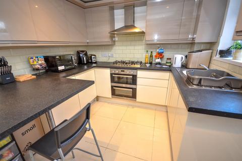 4 bedroom end of terrace house for sale, Ada Street, South Shields