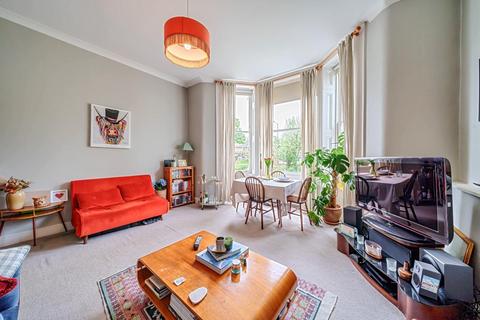 1 bedroom flat for sale, Upper Richmond Road, Putney