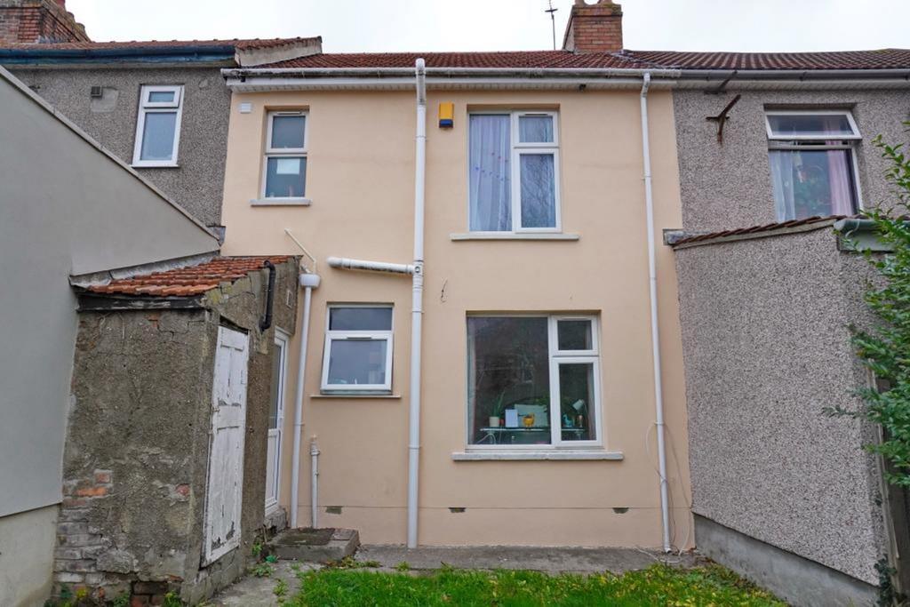 A charming exterior view of the property showca...