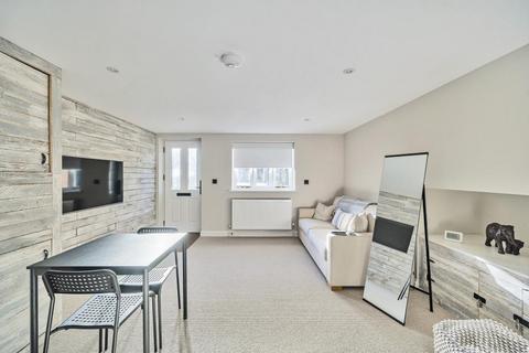 1 bedroom flat for sale, Enstone,  Oxfordshire,  OX7