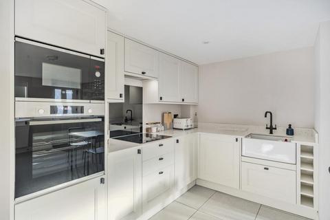 1 bedroom flat for sale, Enstone,  Oxfordshire,  OX7