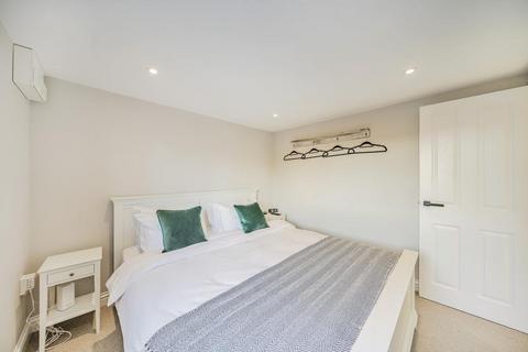 1 bedroom flat for sale, Enstone,  Oxfordshire,  OX7