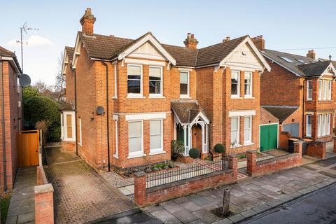 5 bedroom detached house for sale, Oaklands Road, Bedford MK40