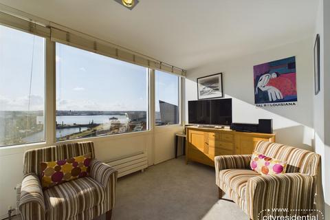 2 bedroom apartment for sale, One Park West, Liverpool