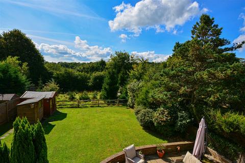 3 bedroom detached bungalow for sale, Netherfield Hill, Battle