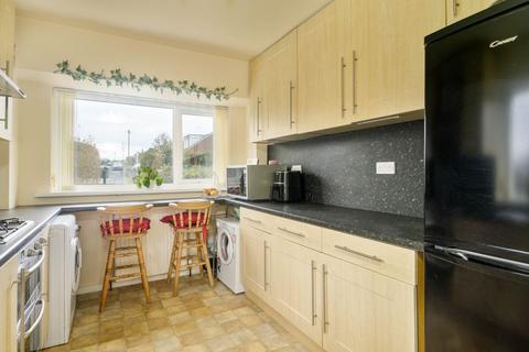 4 bedroom bungalow for sale, Kingsdale Gardens, Drighlington