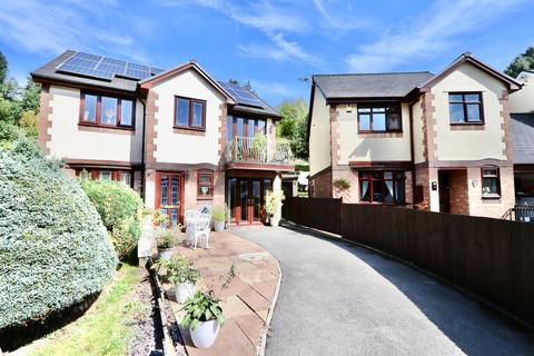 4 bedroom detached house for sale, Coed-Y-Garn, Waunlwyd, NP23