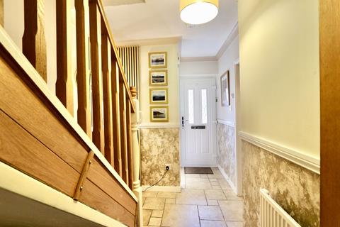 4 bedroom detached house for sale, Coed-Y-Garn, Waunlwyd, NP23