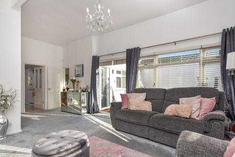 22 Vermeer Crescent, Shoeburyness, Southend-on-sea, SS3 9TJ
