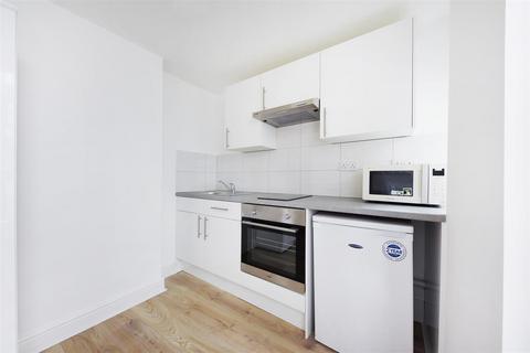 Studio to rent, St Petersburgh Pl, London W2