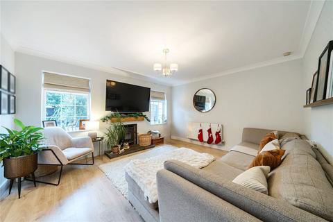 3 bedroom detached house for sale, Heath Lane, Farnham, Surrey, GU9