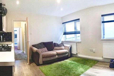 2 bedroom apartment to rent, Tudor Street, Cardiff, CF36