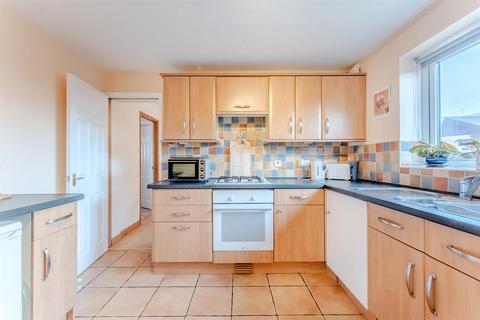 3 bedroom semi-detached house for sale, Goodwood Close, Market Harborough