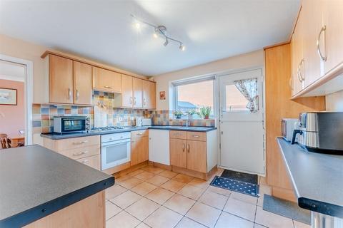 3 bedroom semi-detached house for sale, Goodwood Close, Market Harborough