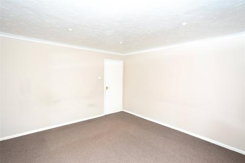 2 bedroom apartment for sale, Chenies Way, Watford, Hertfordshire, WD18