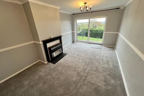 3 bedroom bungalow to rent, Courtlands Park, Carmarthen, Carmarthenshire