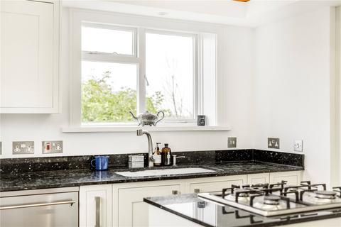 2 bedroom maisonette for sale, London SW14