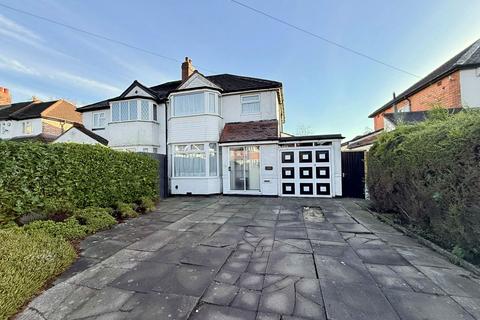 3 bedroom semi-detached house for sale, Haslucks Green Road, Shirley