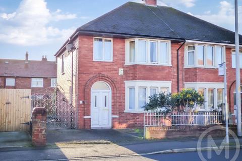 3 bedroom semi-detached house for sale, Ingthorpe Avenue, Bispham, Blackpool, FY2 0EL