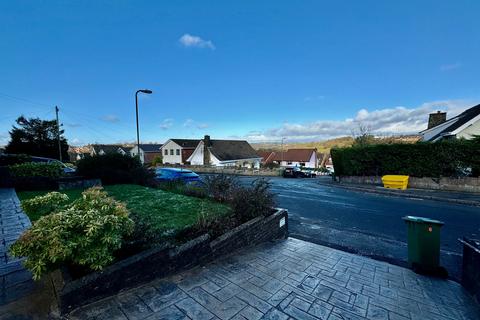 4 bedroom detached bungalow for sale, Gellideg Heights, Maesycwmmer, CF82