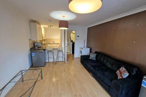 2 bedroom house to rent, Water Lane, New Cross, London, SE14