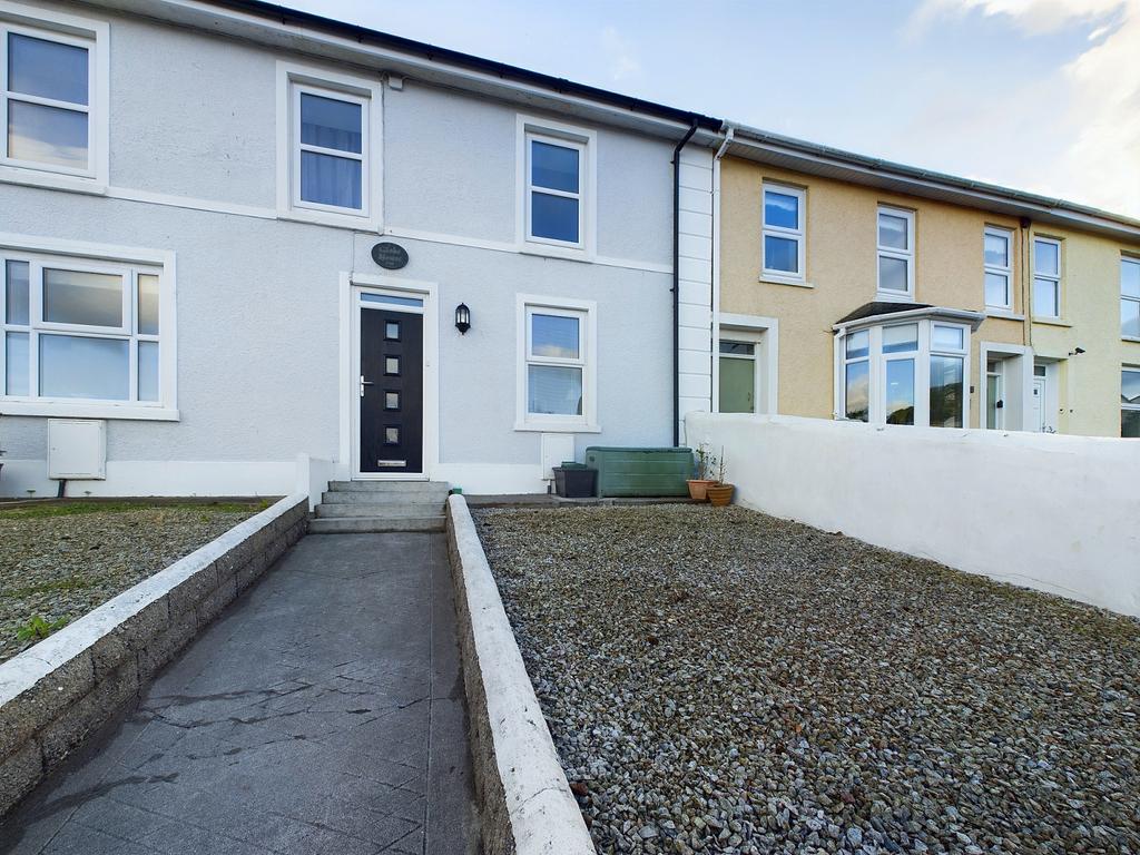 3 Bedroom Mid Terraced House for Sale