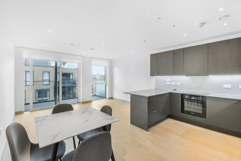 2 bedroom apartment to rent, 175 Long Lane London SE1