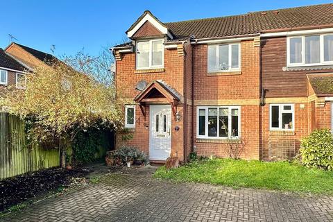 3 bedroom end of terrace house for sale, Hanbury Way, CAMBERLEY GU15