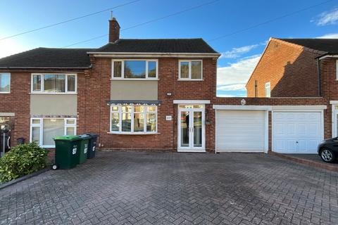 3 bedroom semi-detached house for sale, Wendover Road, Rowley Regis B65