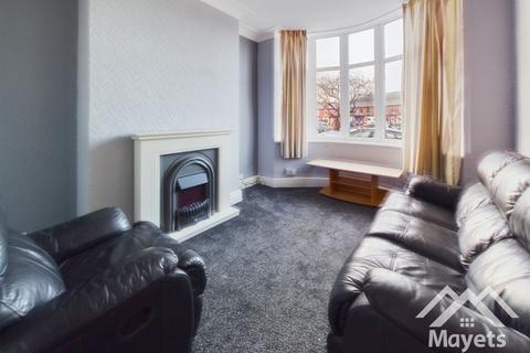 3 bedroom terraced house to rent, Selous Road, Blackburn. Lancs. BB2 2TN