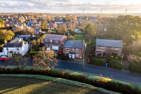 2 bedroom cottage for sale, Rectory Road, Roos