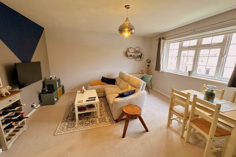 2 bedroom apartment to rent, Maple Court, St. Leonards Road, Windsor, Berkshire, SL4