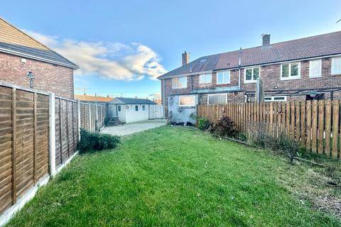 3 bedroom end of terrace house for sale, Bradhope Road, Middlesbrough