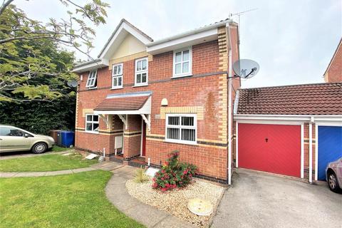 2 bedroom semi-detached house to rent, Severn Close, Uttoxeter ST14