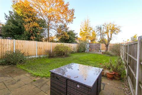 4 bedroom semi-detached house for sale, London Road, Leigh-on-Sea, Essex, SS9